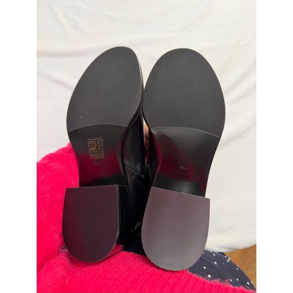 Tory Burch Miller 45MM Leather Ankle Bootie in Black Size Size 6.5 6 1/2 - Picture 11 of 14